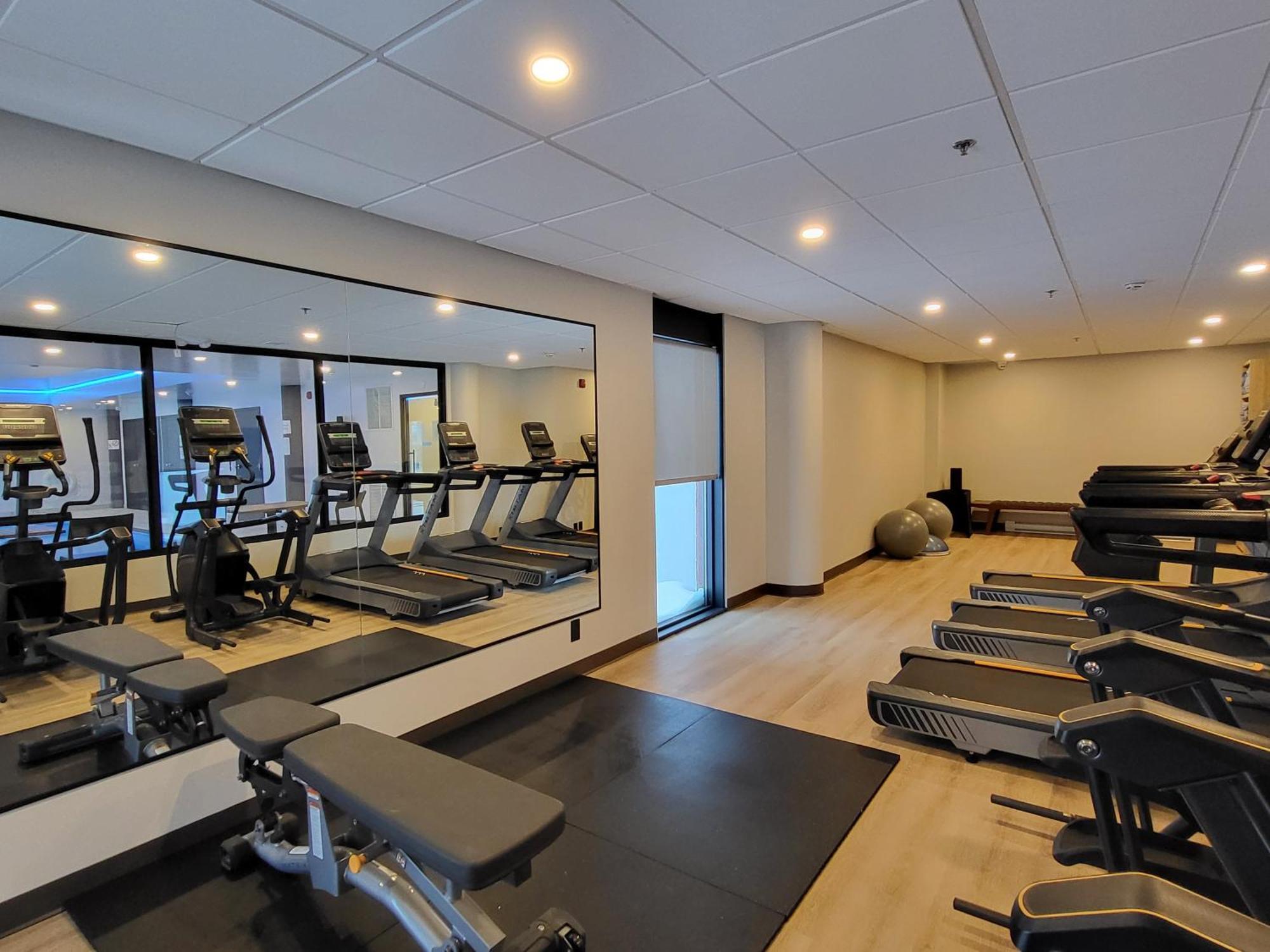 Holiday Inn St-Jean-Sur-Richelieu Congres By Ihg Saint-Jean-sur-Richelieu Εξωτερικό φωτογραφία