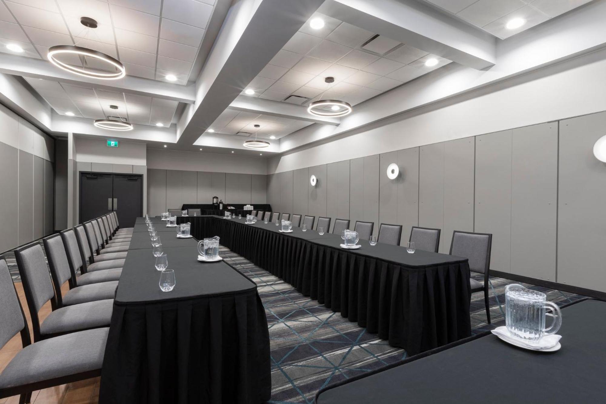 Holiday Inn St-Jean-Sur-Richelieu Congres By Ihg Saint-Jean-sur-Richelieu Εξωτερικό φωτογραφία