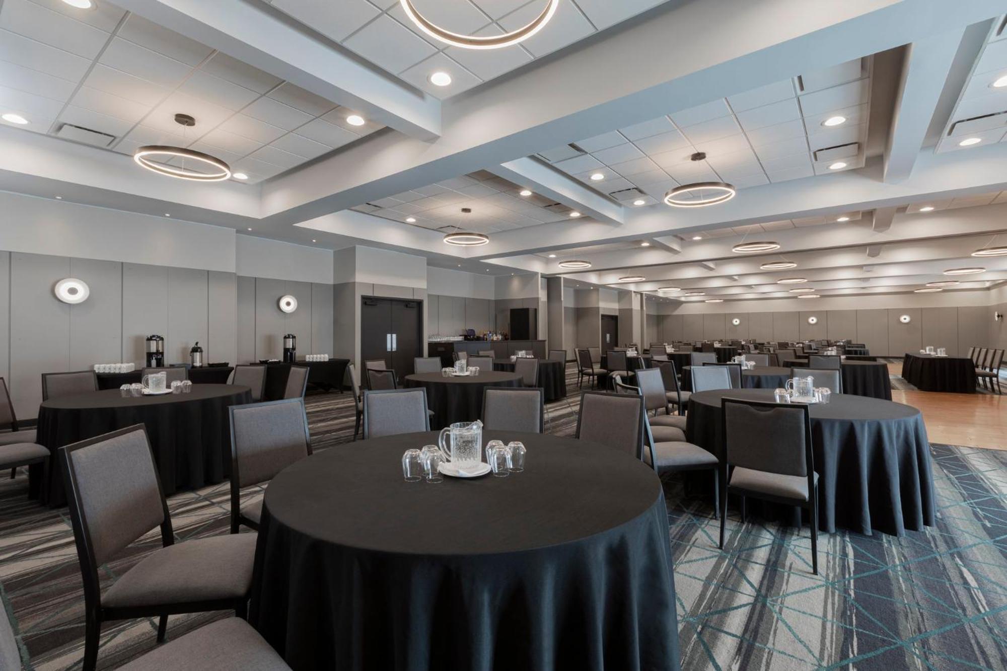 Holiday Inn St-Jean-Sur-Richelieu Congres By Ihg Saint-Jean-sur-Richelieu Εξωτερικό φωτογραφία